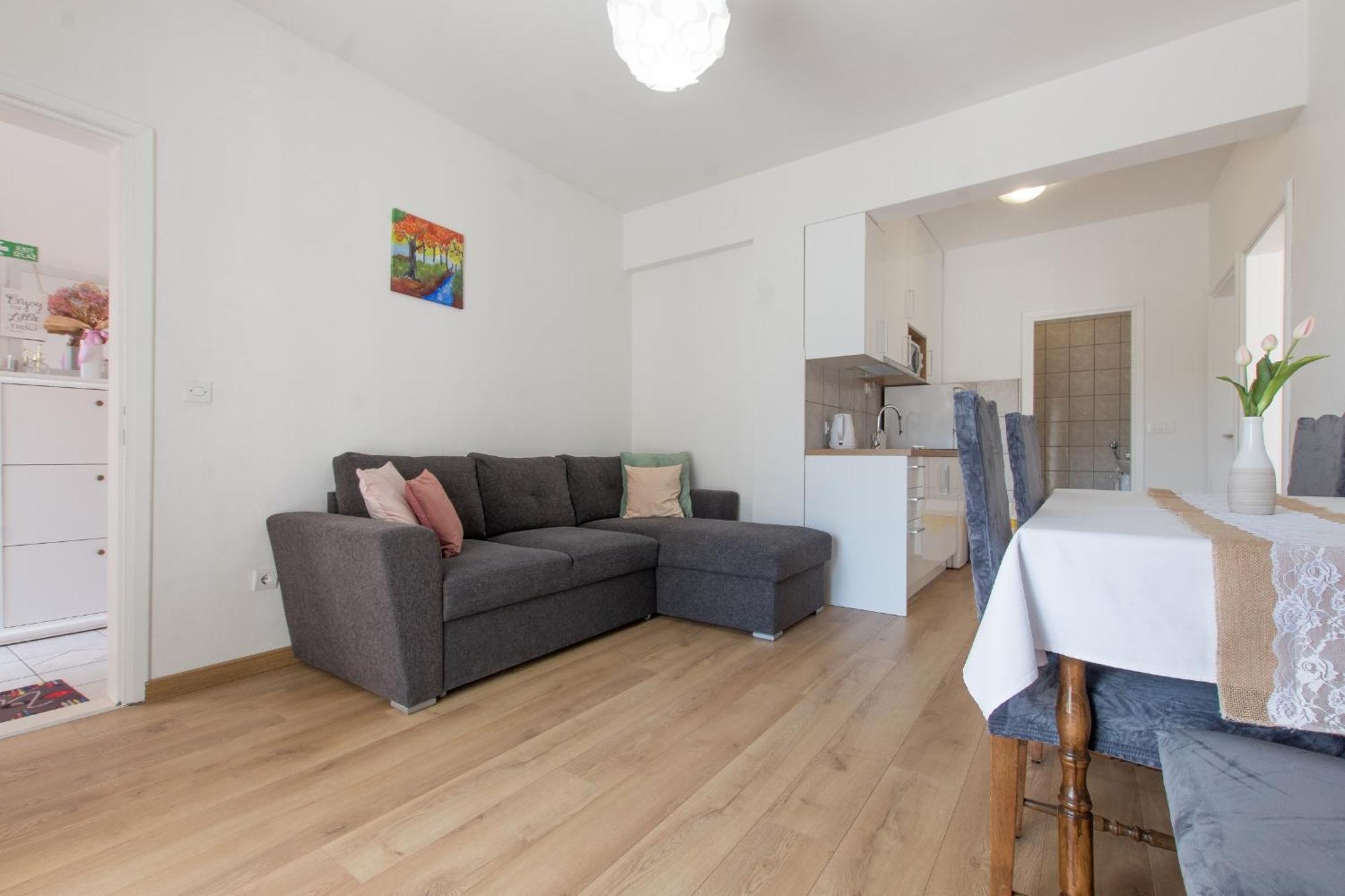 Apartments Senka มาคาร์สกา ภายนอก รูปภาพ