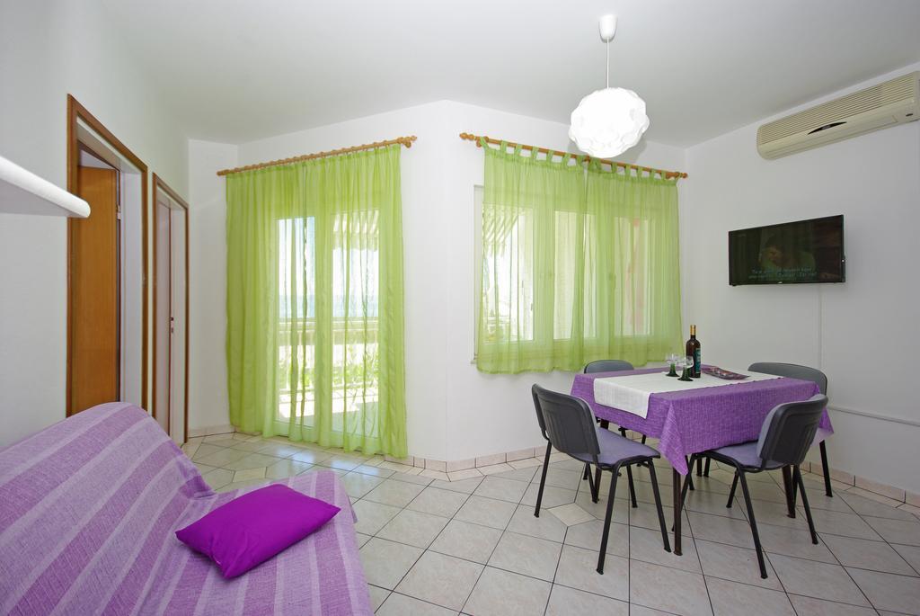 Apartments Senka มาคาร์สกา ภายนอก รูปภาพ